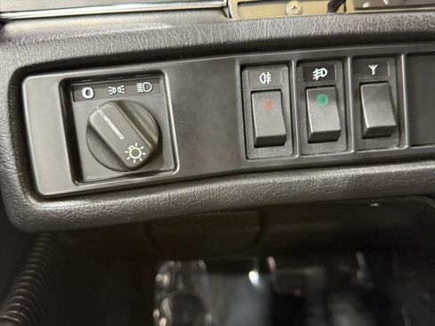 Used 1987 Volvo 760 GLE RWD image 53