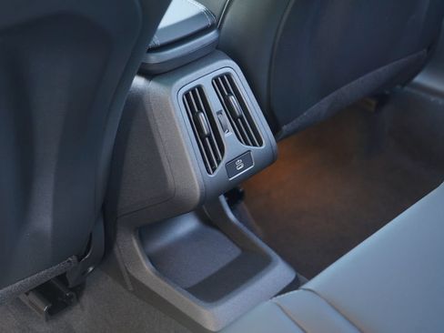 New 2027 BMW X2 xDrive28i AWD/4WD image 30