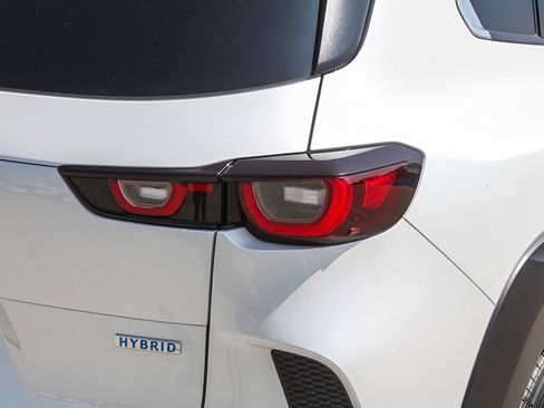 Used 2025 MAZDA CX-50 AWD 2.5 Hybrid w/ Premium Pkg image 11