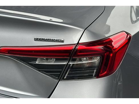 Used 2022 Honda Civic Touring image 7