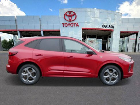 Used 2023 Ford Escape ST-Line w/ Tech Pack #1 AWD/4WD image 4