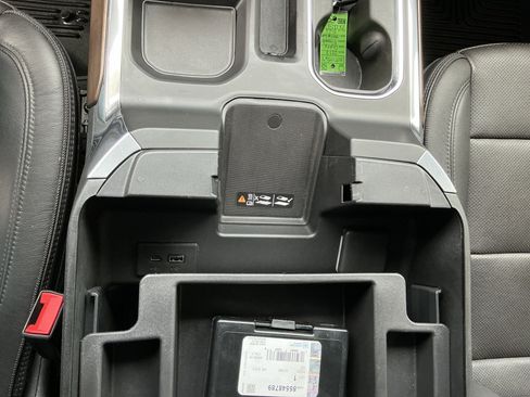 Used 2023 Chevrolet Silverado 1500 High Country image 27