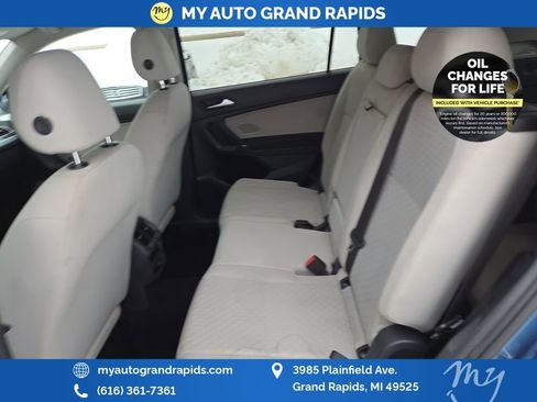 Used 2020 Volkswagen Tiguan S w/ 3rd Row Seat Package image 35