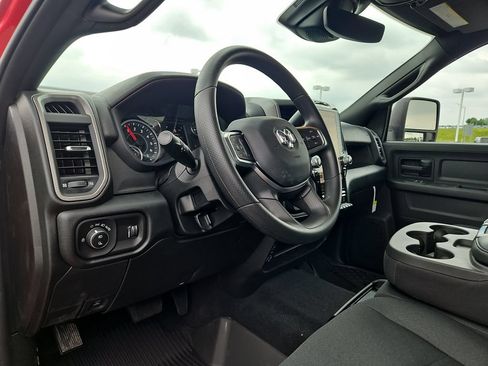 New 2026 RAM 2500 Tradesman AWD/4WD image 15