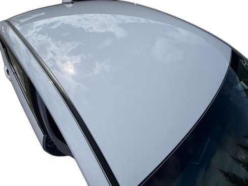 Used 2025 Nissan Versa SV w/ Trunk Package FWD image 28
