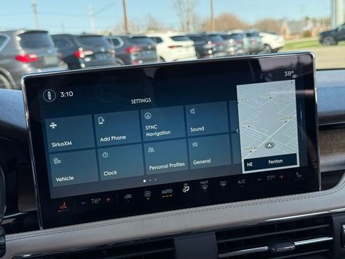 Used 2024 Lincoln Corsair Grand Touring image 22