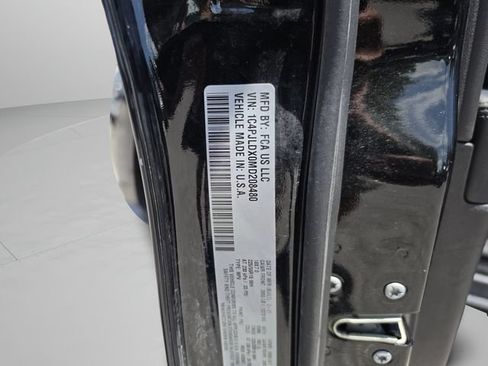 Used 2021 Jeep Cherokee Limited w/ Elite Package FWD image 38
