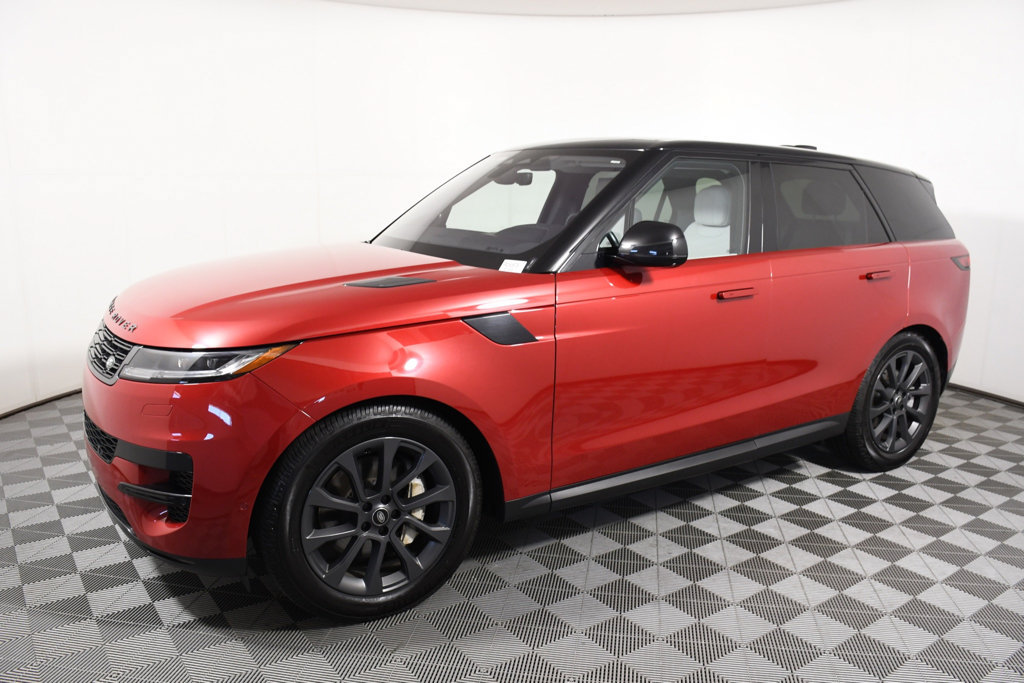 Used 2023 Land Rover Range Rover Sport SE AWD/4WD image 2