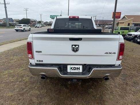 Used 2016 RAM 1500 Laramie w/ Convenience Group image 6