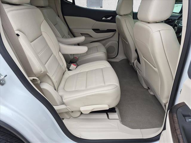 Used 2023 GMC Acadia Denali w/ Denali Ultimate Package FWD image 23