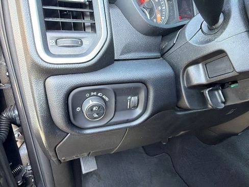 Used 2026 RAM 2500 Big Horn AWD/4WD image 25