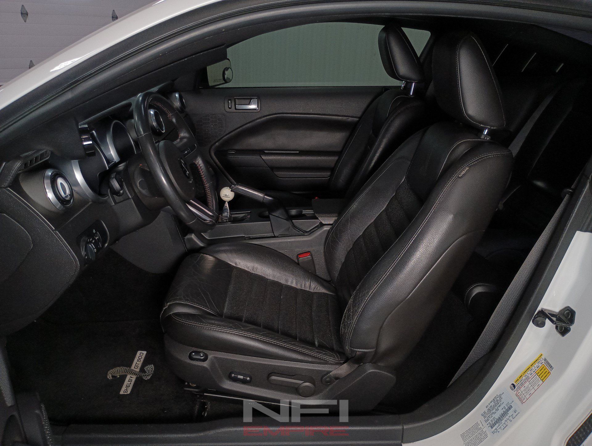 Used 2007 Ford Mustang Shelby GT500 RWD image 31