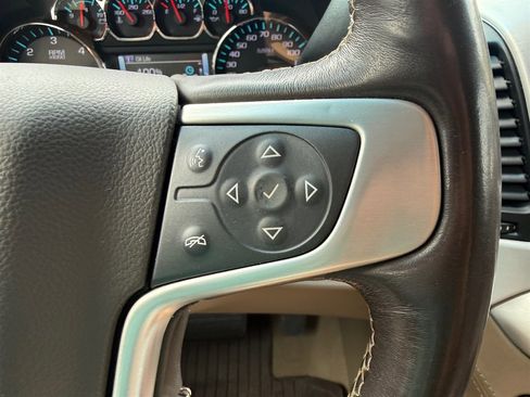 Used 2019 GMC Yukon XL SLT w/ Open Road Package image 21