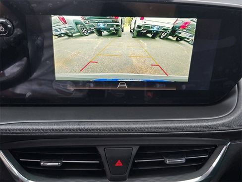 New 2025 Buick Encore GX Preferred image 28