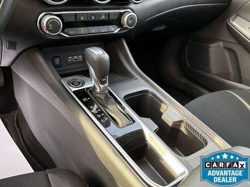 Used 2024 Nissan Sentra SV image 23