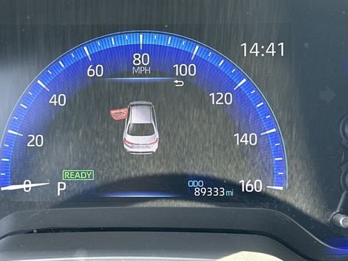 Used 2021 Toyota Corolla LE FWD image 22