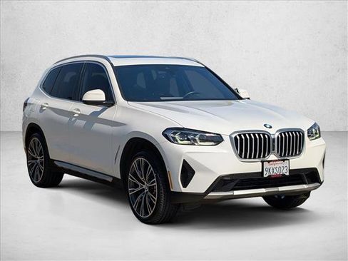 Certified 2024 BMW X3 sDrive30i w/ Convenience Package RWD image 3