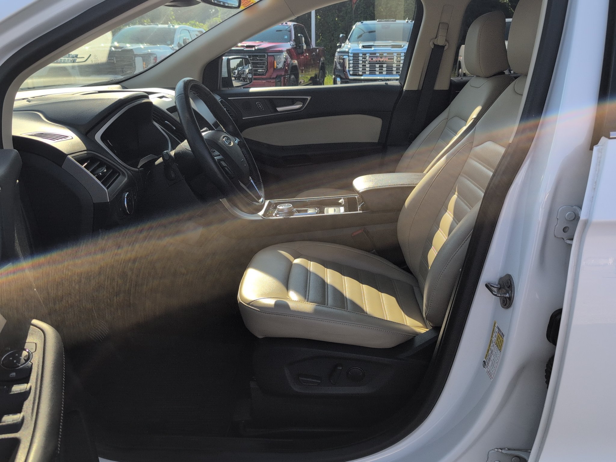 Used 2020 Ford Edge SEL w/ Convenience Package FWD image 14