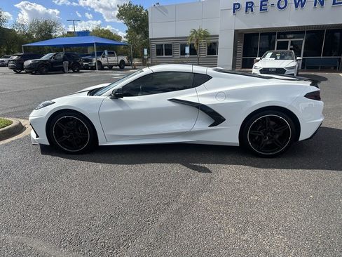 Used 2025 Chevrolet Corvette Stingray Coupe w/ 1LT image 3