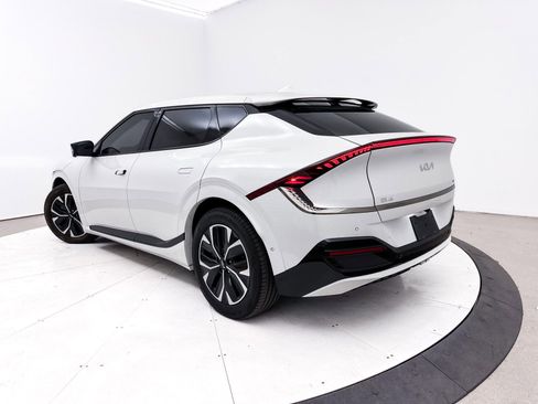 Used 2022 Kia EV6 GT-Line w/ GT-Line Suede Seat Package image 2
