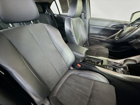 Used 2025 Mitsubishi Eclipse Cross SE image 36
