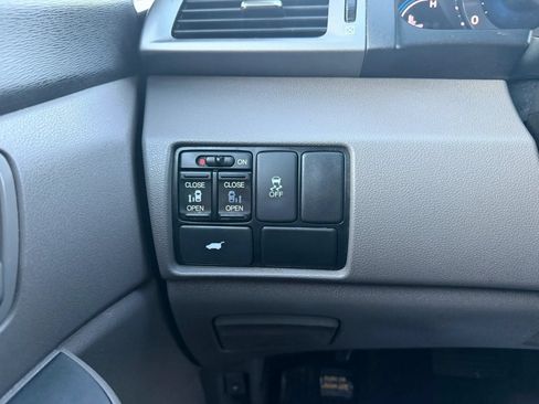 Used 2012 Honda Odyssey EX-L image 39