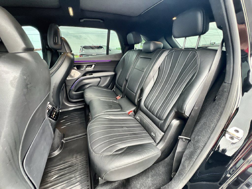 Used 2023 Mercedes-Benz EQS 450+ SUV image 23