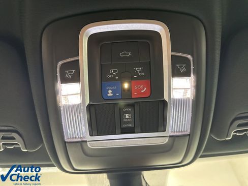 Used 2022 RAM 3500 Limited w/ Night Edition AWD/4WD image 30