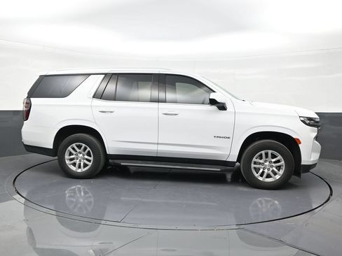 Used 2024 Chevrolet Tahoe LS RWD image 6