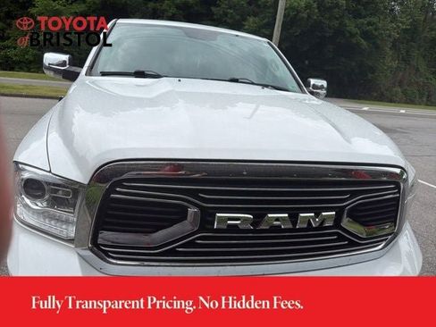 Used 2017 RAM 1500 Laramie w/ Convenience Group AWD/4WD image 22