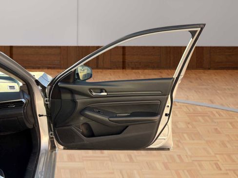 Used 2020 Nissan Altima 2.5 S image 15