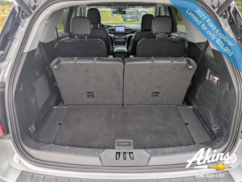 Used 2021 Ford Explorer Limited w/ Equipment Group 301A RWD image 13