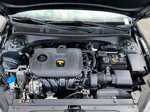 Used 2024 Kia Forte LXS FWD image 30