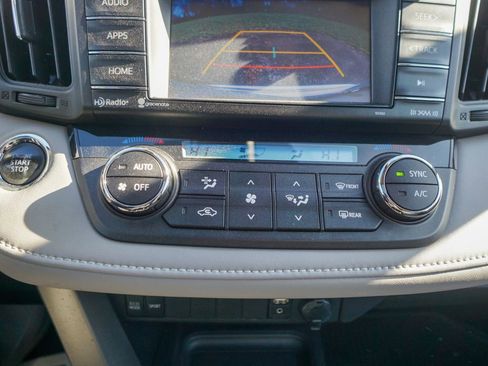 Used 2018 Toyota RAV4 XLE image 25