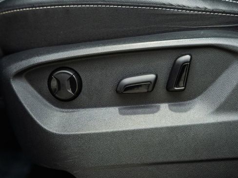 Used 2022 Volkswagen Atlas SE w/ Black Wheel Package image 36