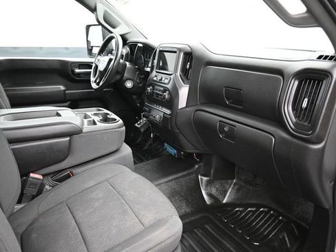 Used 2020 Chevrolet Silverado 2500 W/T w/ WT Convenience Package AWD/4WD image 18
