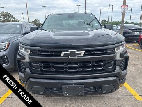 Used 2024 Chevrolet Silverado 1500 RST image 2
