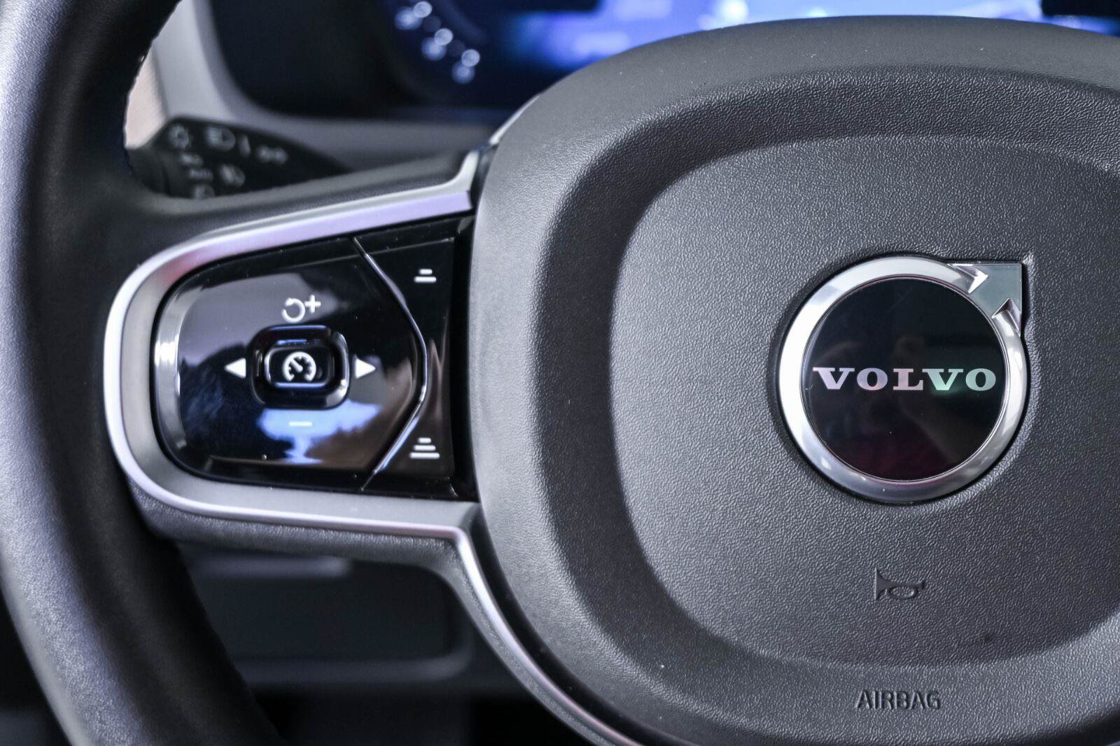 Certified 2026 Volvo XC90 B6 Plus AWD/4WD image 10