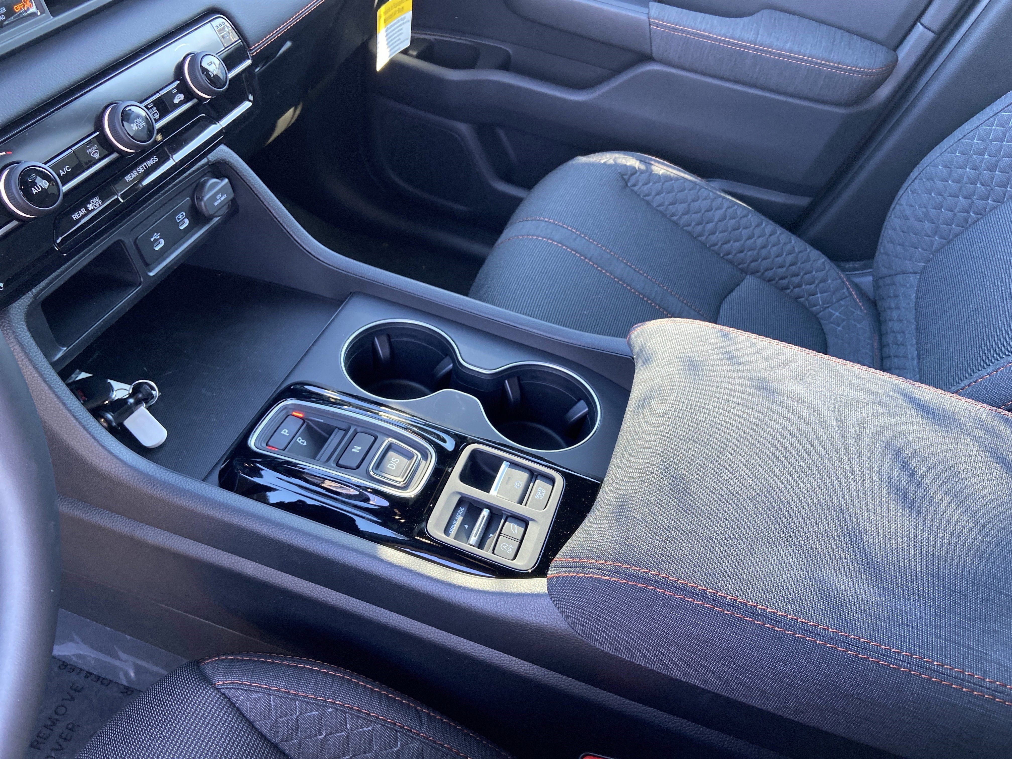New 2026 Honda Pilot Sport image 28