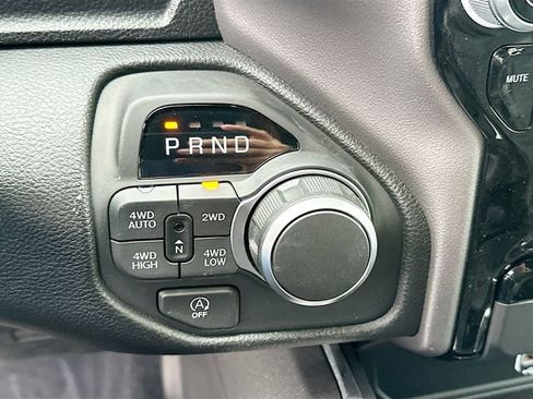 New 2026 RAM 1500 Big Horn AWD/4WD image 18