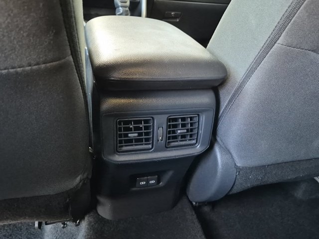 Used 2024 Toyota RAV4 XLE AWD/4WD image 16