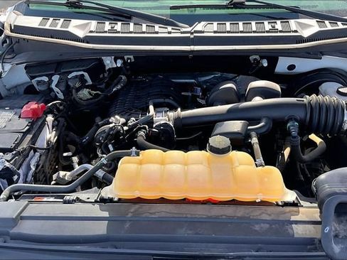Used 2018 Ford F150 XLT RWD image 7