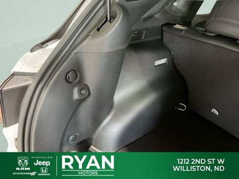 New 2026 Jeep Compass Limited AWD/4WD image 15