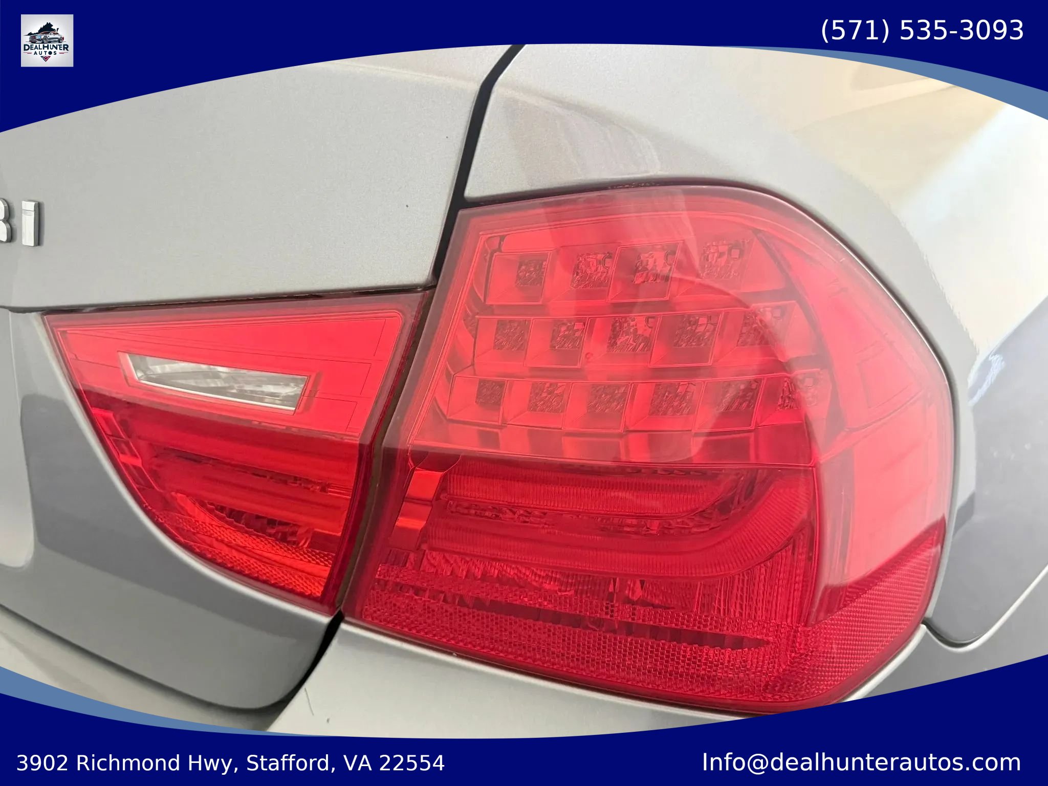 Used 2011 BMW 328i xDrive Sedan AWD/4WD image 7