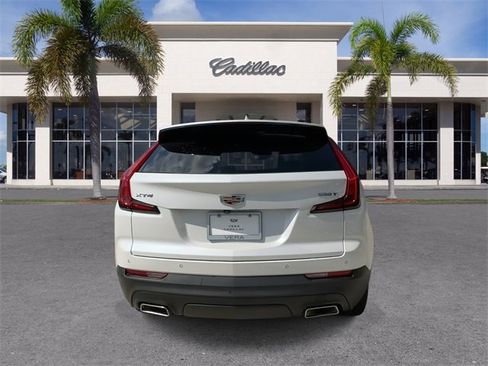 Certified 2023 Cadillac XT4 Luxury w/ Cold Weather Package image 13