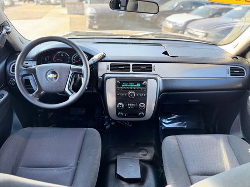 Used 2012 Chevrolet Tahoe 2WD image 13