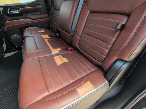 Used 2024 GMC Sierra 1500 Denali Ultimate AWD/4WD image 31