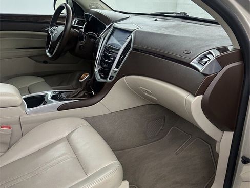 Used 2014 Cadillac SRX Luxury w/ Driver Awareness Package image 35