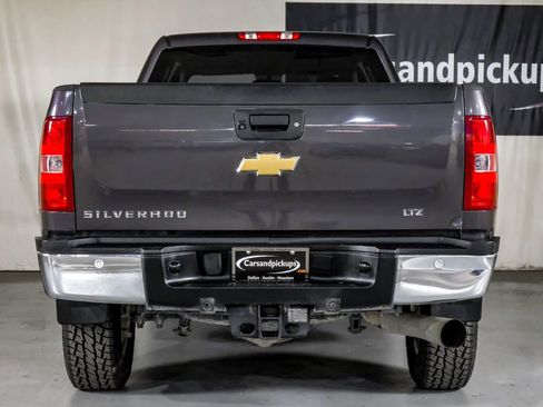 Used 2011 Chevrolet Silverado 3500 LTZ w/ LTZ Plus Package image 8