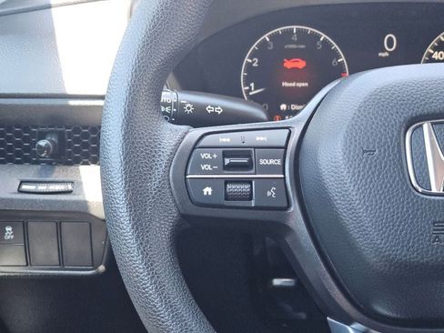 Used 2025 Honda CR-V LX image 24